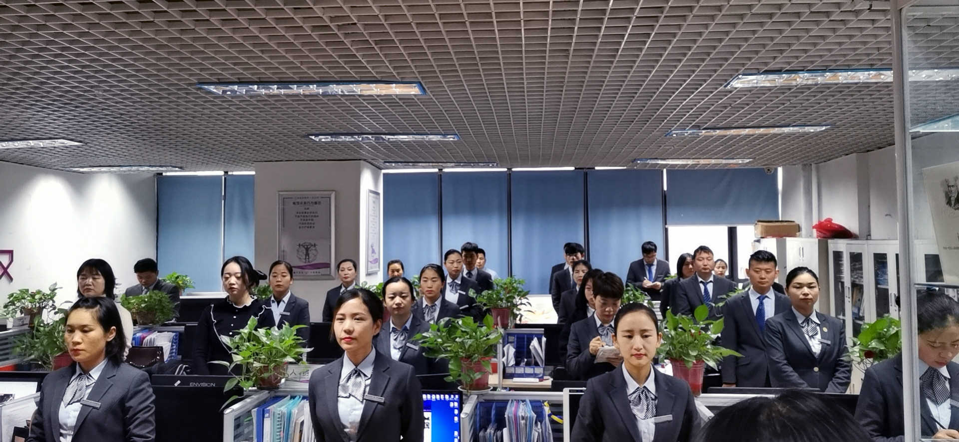 16099874701143837341749.jpg 3.jpg